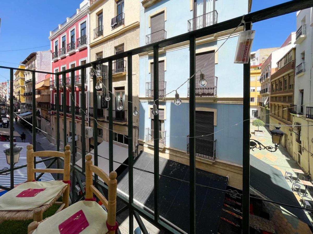 Apartamento Con Mucho Encanto En Pleno Centro อาลิกันเต ภายนอก รูปภาพ